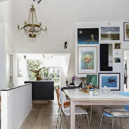 Vakantiehuis Art And Panoramic View At Trelde Naes Fredericia